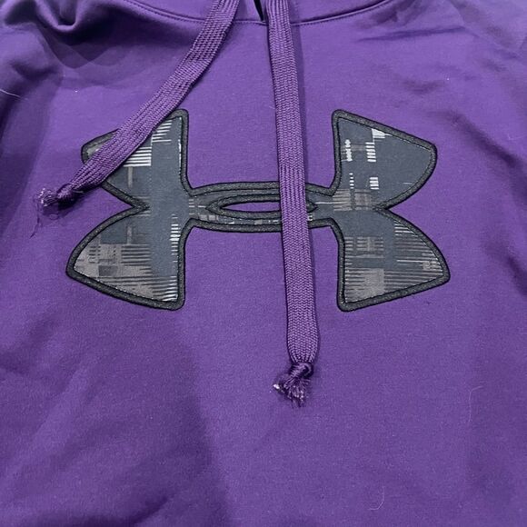 Under Armour Hoodie - Picture 3 of 4